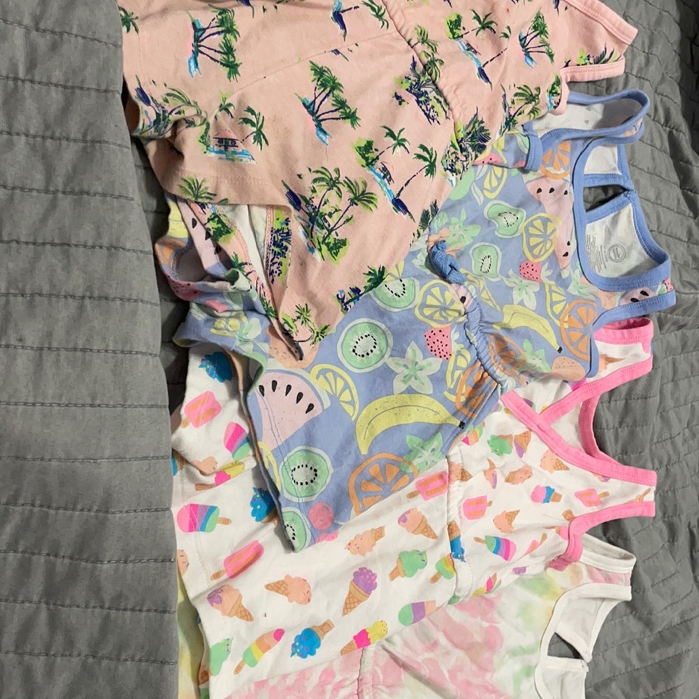 ROMPERS |  4 stylish summer rompers